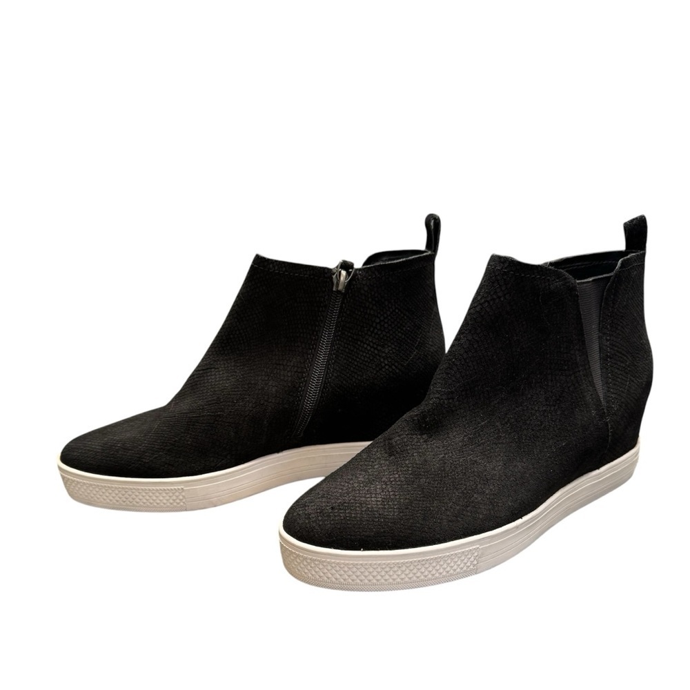 Caslon Aidan Black Leather Wedge Sneaker, 9.5​